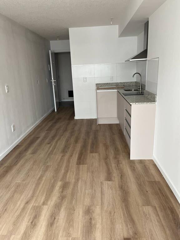 ALQUILA APTO NUEVO 1 DORM CORDON BALCON PISO 9