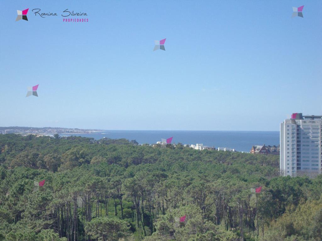 VENTA DE APARTAMENTO DE 2 DORMITORIOS EN EDIFICIO OCEAN DRI
