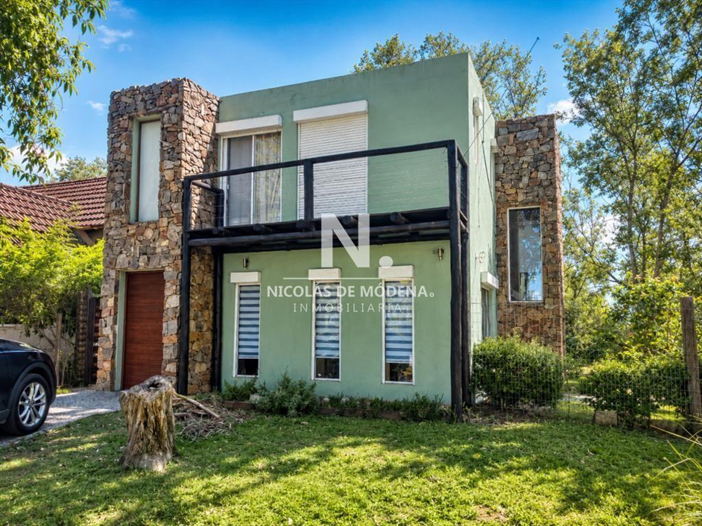 Casa en Balneario de Buenos Aires,  de 3 con y