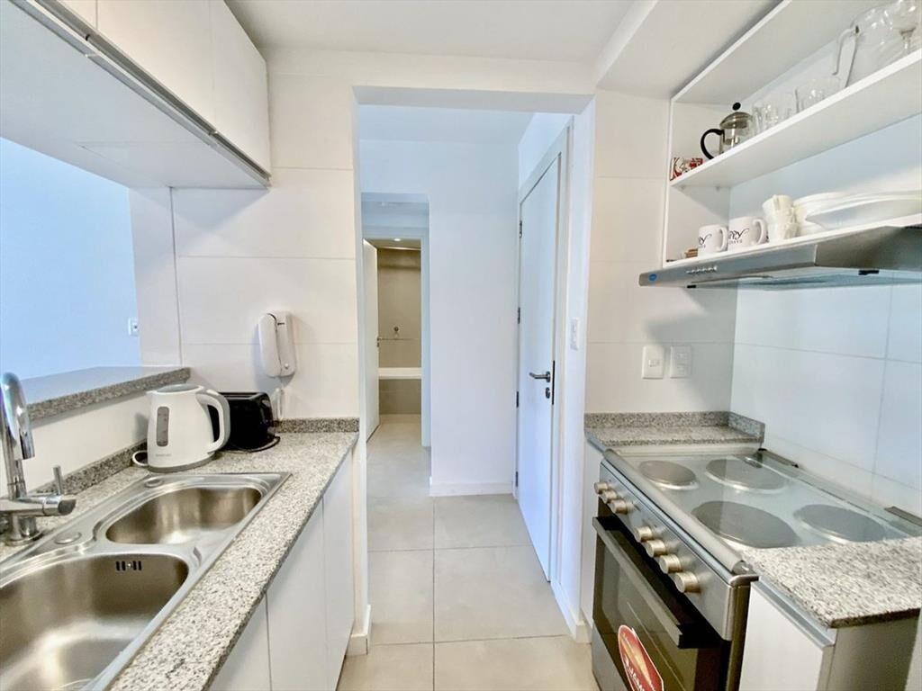 Apartamento en venta Mansa 1 dorm con parrillero