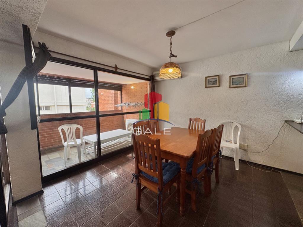 AIDY GRILL DUPLEX APARTAMENTO EN VENTA DE 2 DORMITORIOS