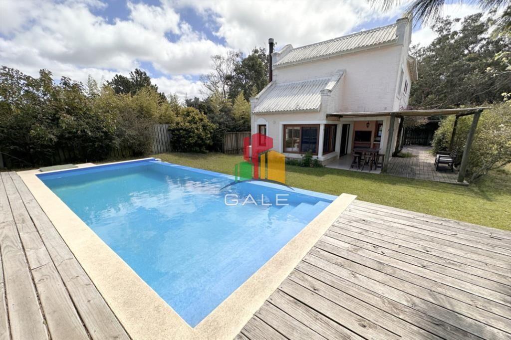 Casa en alquiler La Barra con piscina