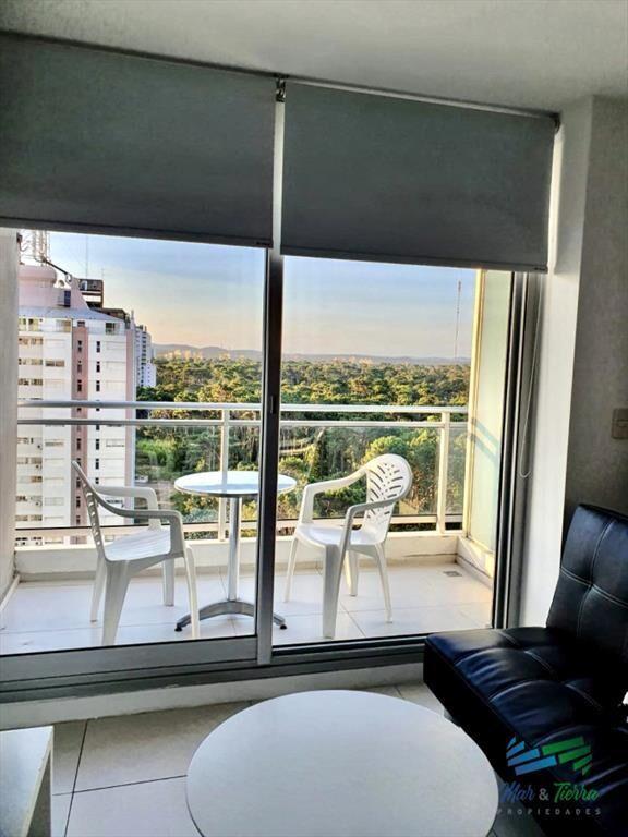 Excelente oportunidad en venta... piso alto ..
