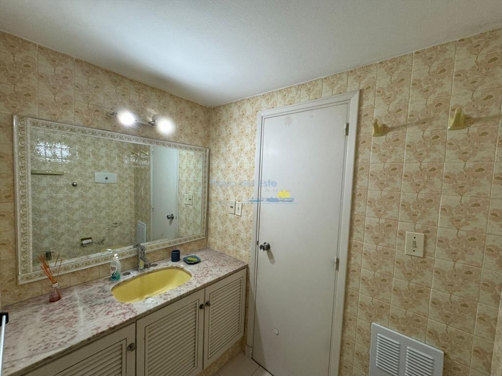 Apartamento en Venta de 3 dormitorios en Torre de