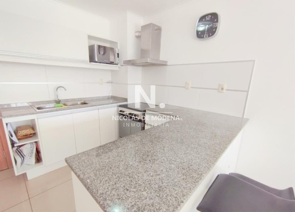 Apartamento de 1 dormitorio y medio en venta
