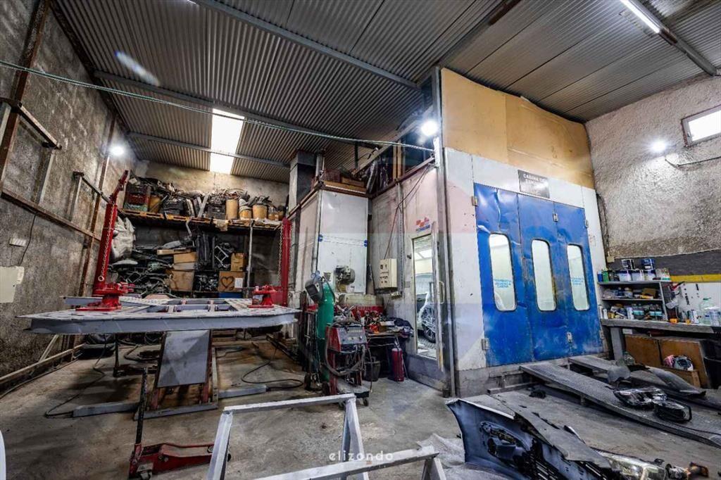 GALPÓN CON TALLER MECANICO Y CASA EN VENTA