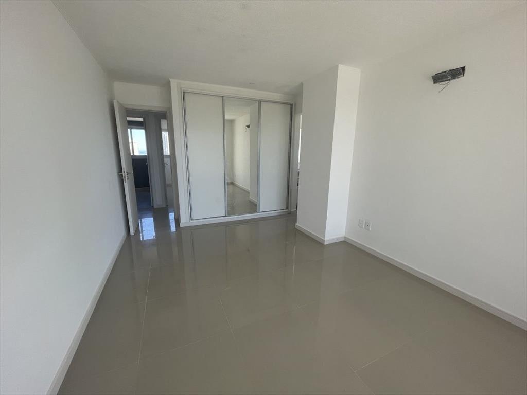 VENTA APARTAMENTO DE 3 DORMITORIOS EN PUNTA DEL ESTE CON PA