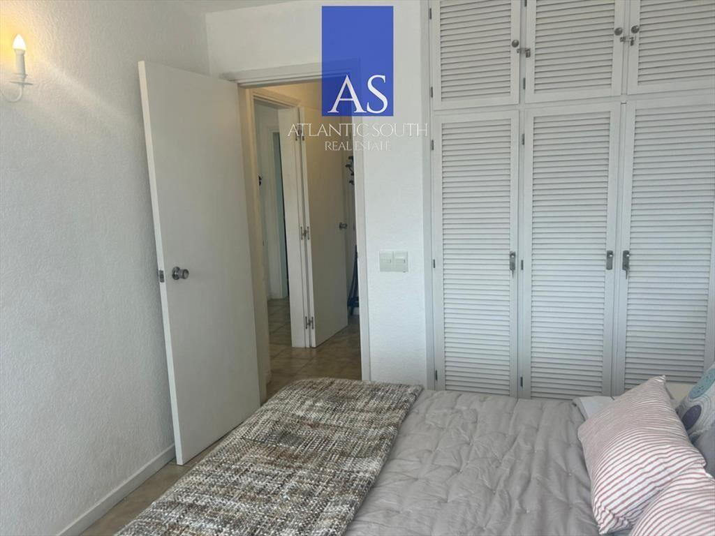 Apartamento 1 dormitorio con vista al mar y en