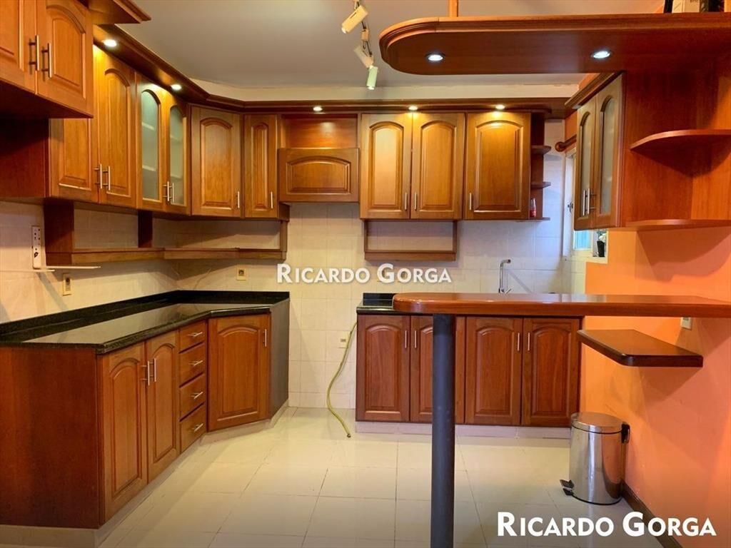 Casa en Venta en 1 planta con renta de 2 Dormitorios en ...
