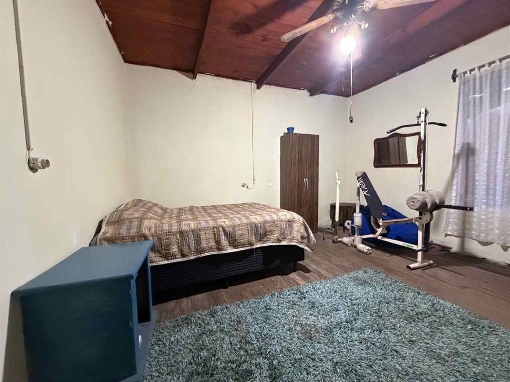 Vendo casa 6 dormitorios 2 baños inversión Reducto