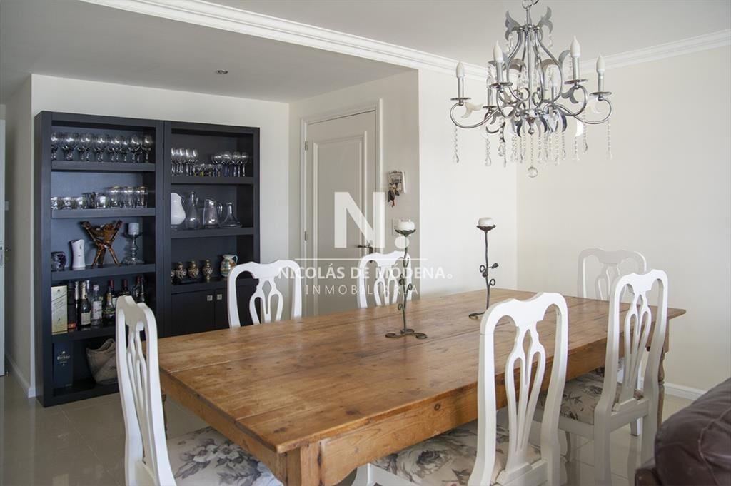 Hermoso Departamento en venta de 3 dormitorios en Torre Imp