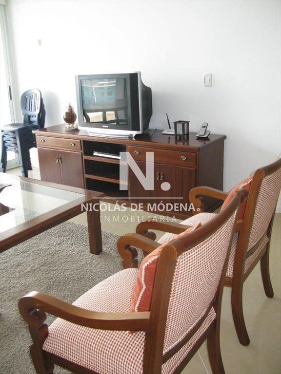 En venta apartamento en Aidy Grill de 3 Punta del