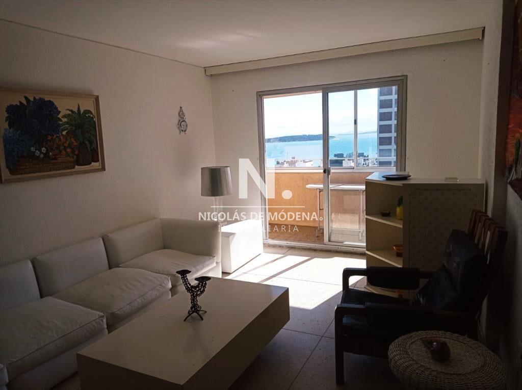 Apartamento en Peninsula, 2 dormitorios *