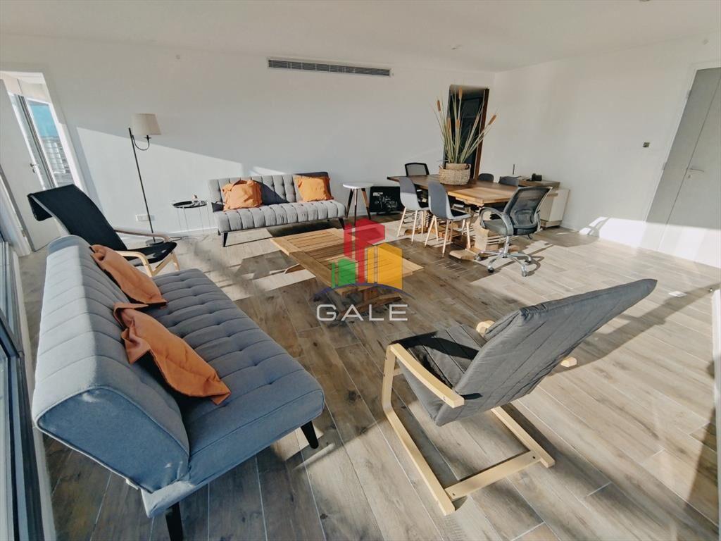 VENTA DE HERMOSO PENTHOUSE DE 2 DORMITORIOS CON Y