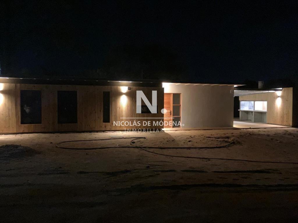 Venta casa a estrenar en barrio Club del lago