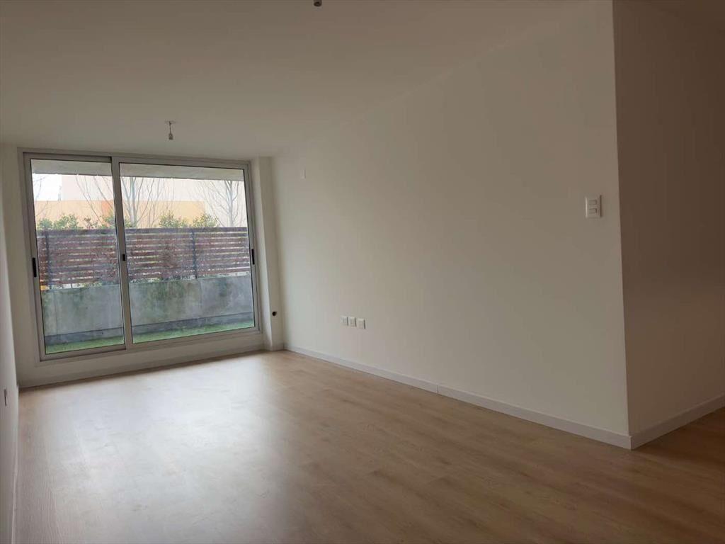 VENTA APARTAMENTO 2 DORMITORIOS, PATIO Y GARAGE