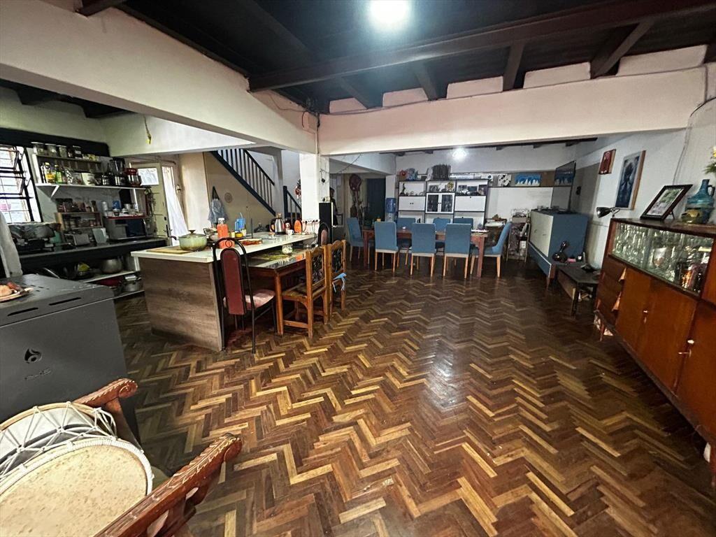 Venta Casa 5 Dormitorios, 2 baños, Parrillero, Cochera y Pa