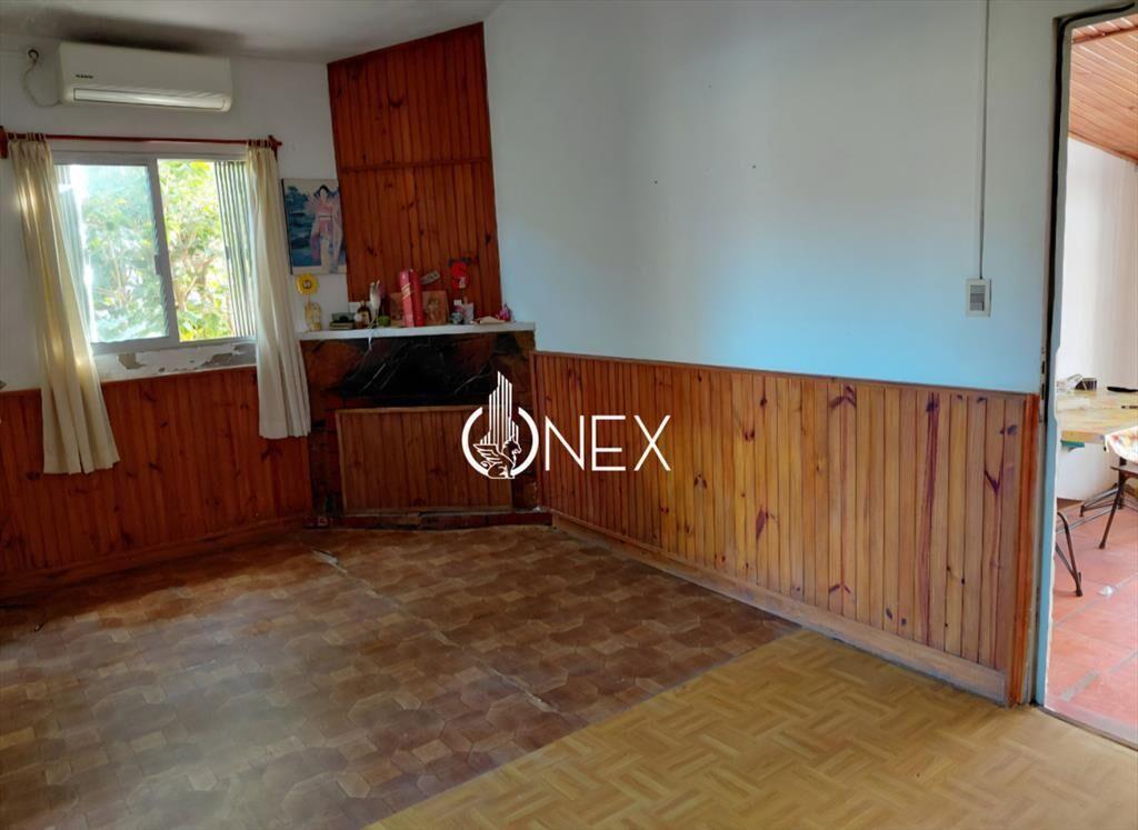 Venta de Casa Esquina con Galpón y Local en a 5