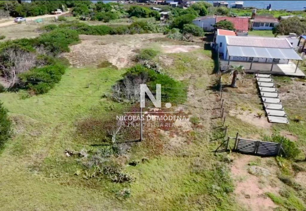 Vende Terreno en venta de 525 m   en Santa   ?