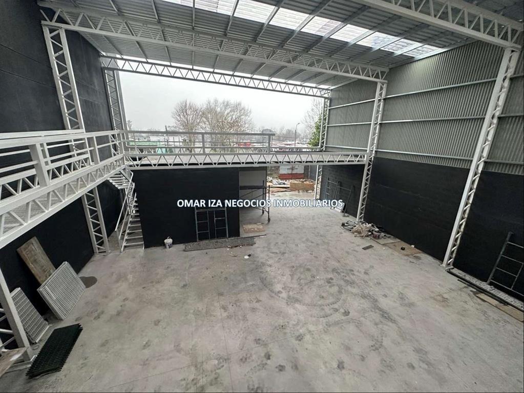 VENTA ALQUILER LOCAL COMERCIAL EN UNION, PRIMERA LINEA, GAL