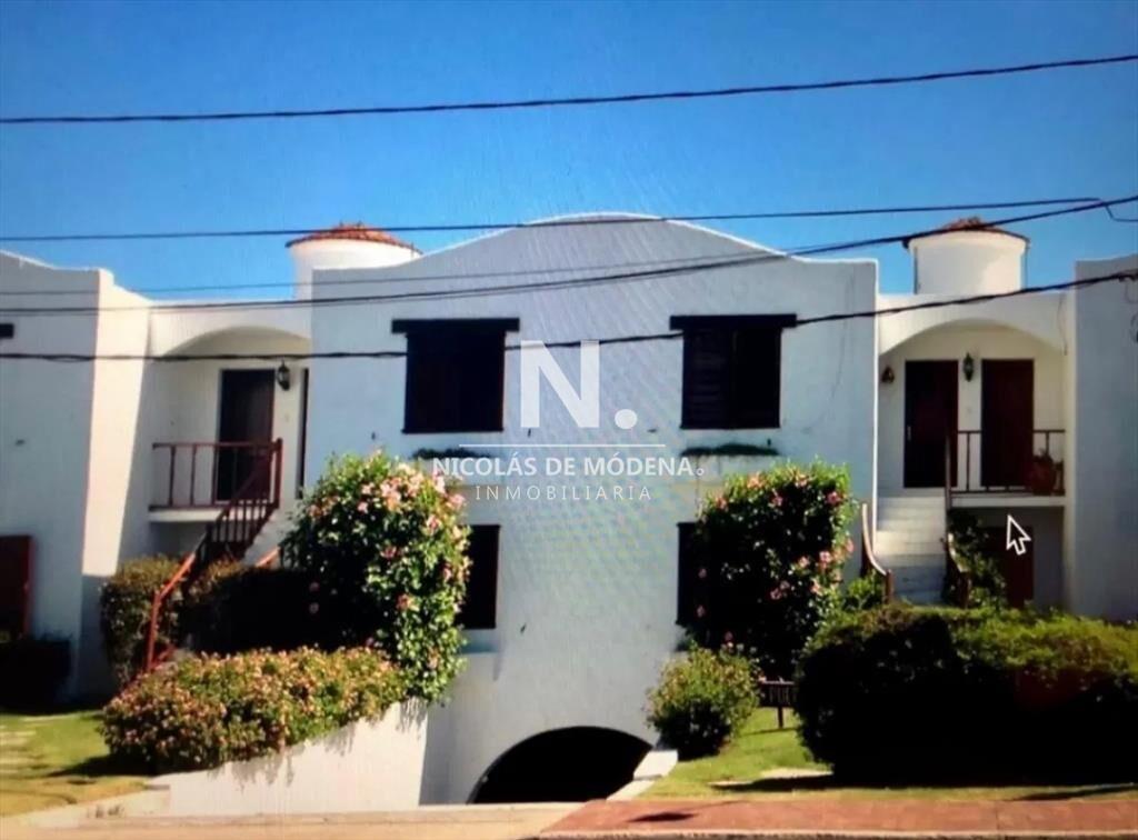 Apartamento con excelente Ubicación en La Barra