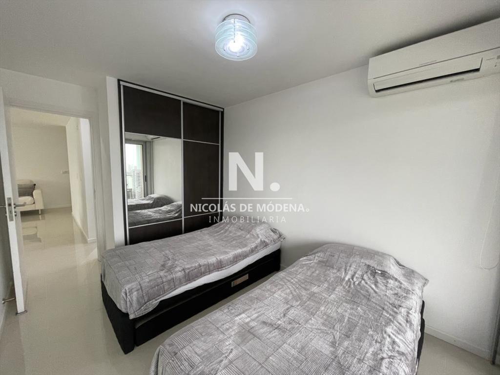 Apartamento en oportunidad en torre de categoría 2 dormito