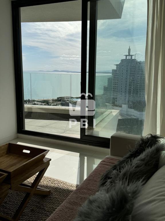 Artower de 2 dormitorios en piso alto en venta!  - ARTOWER