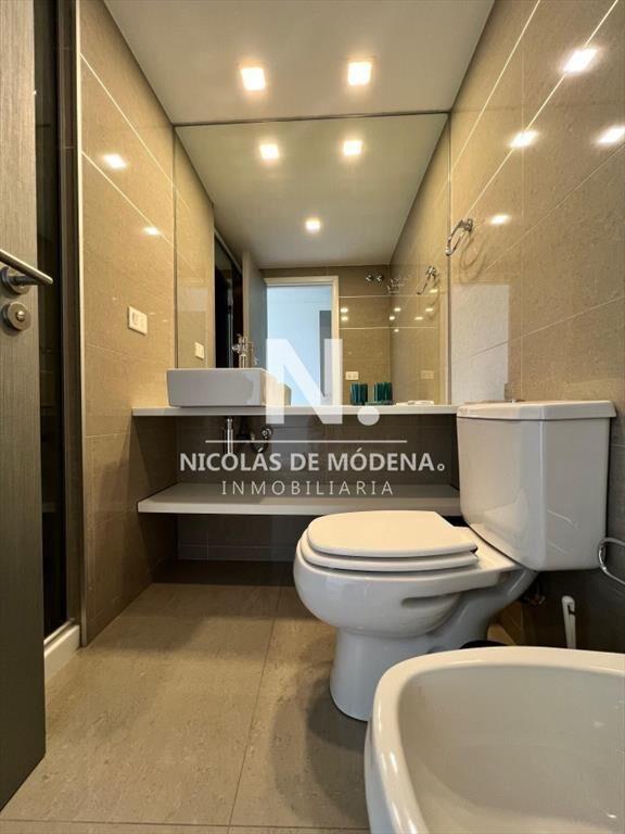Se vende apartamento de 2 dormitorios, con vista