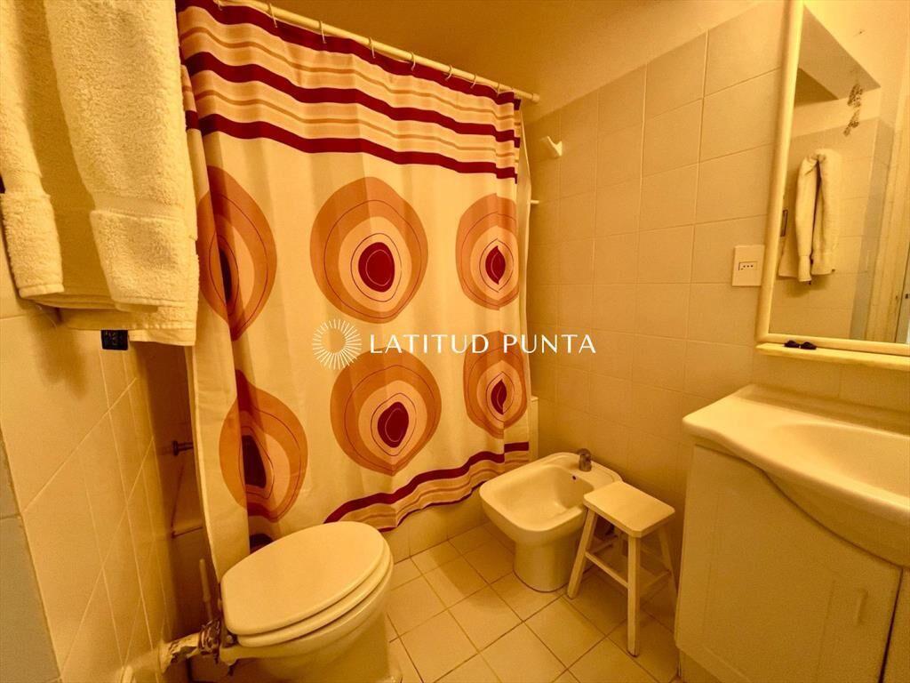 Mansa, apartamento en primera línea, 1