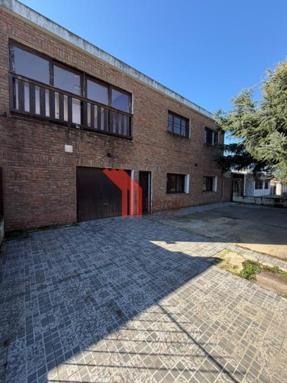 VENTA CASA PADRON UNICO SOLYMAR SUR 4 DORMITORIOS