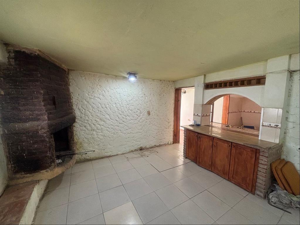 Venta, Tres unidades en el mismo padrón en Peñarol.