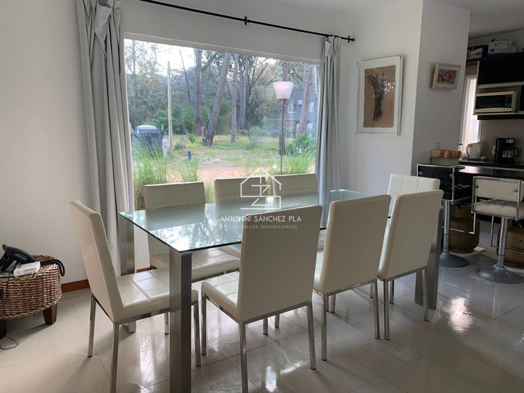 Casa en venta de 4 dormitorios en Solanas