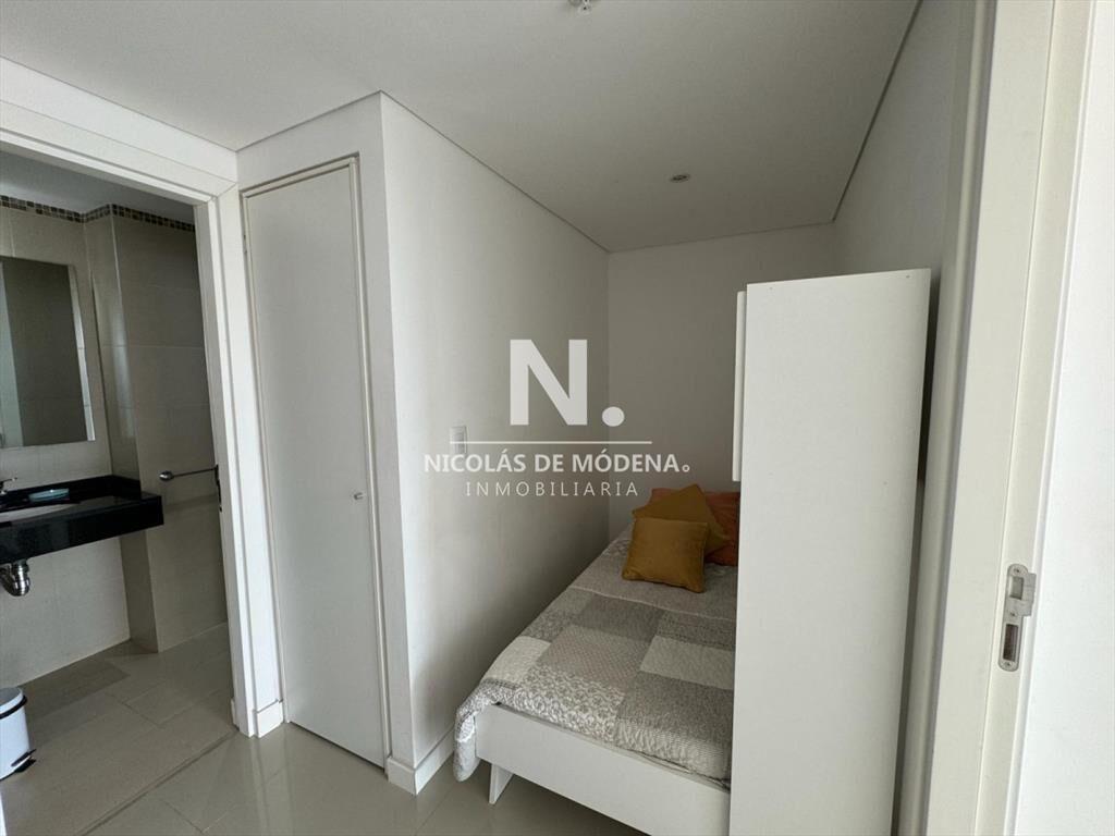 Apto 1 dorm, + plus y balcón
