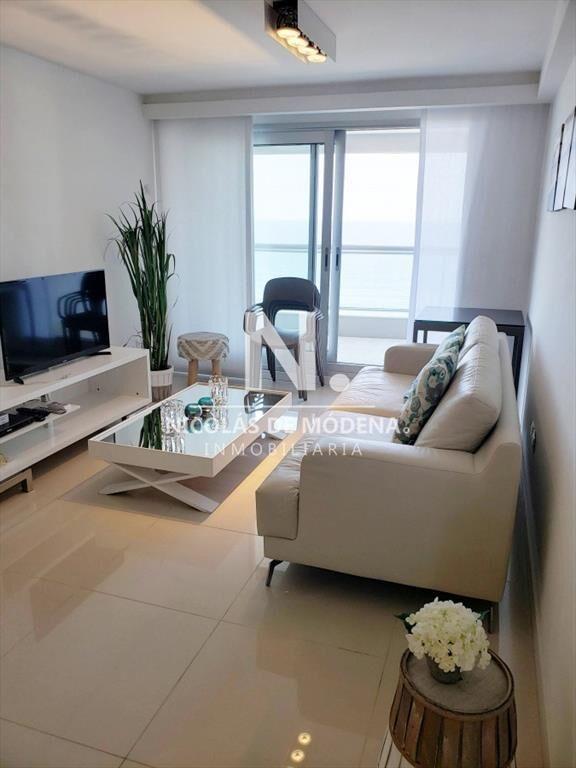 Playa Brava , edificio con muy buenos amenities