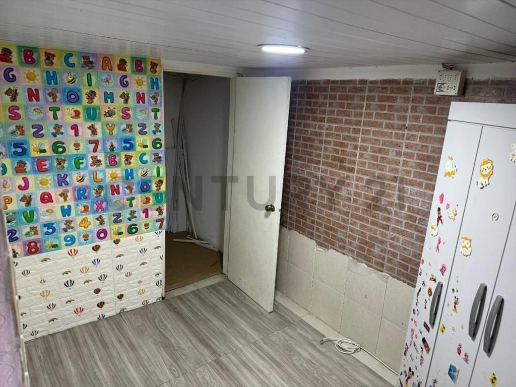 Venta Casa Sayago, 2 dormitorios con barbacoa y fondo, co...