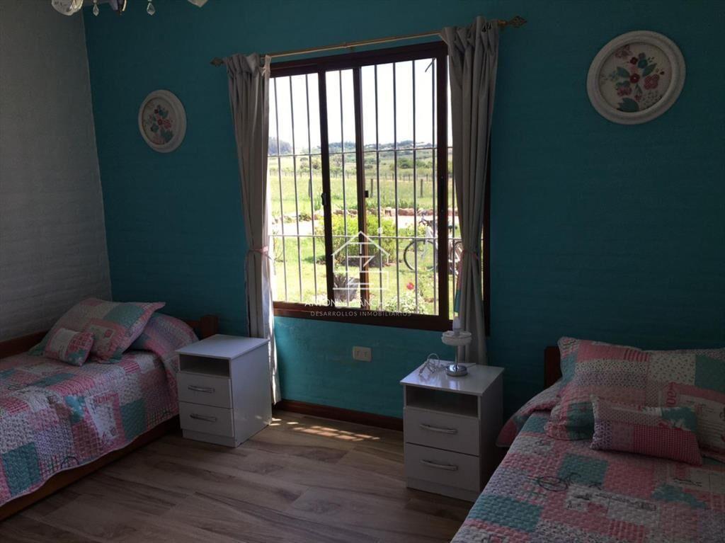 Vende chacra de 14.5 ha en Pueblo Edén