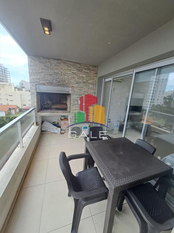 Apartamento en venta de 2 dormitorios en suite en Torre Moo