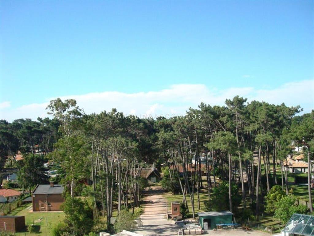 Apartamento en venta en torre Yoo, Punta del Este.