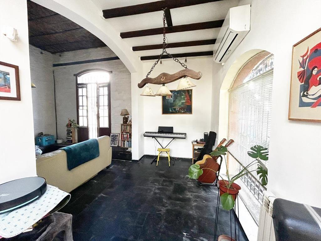 Venta de Casa de 3 dormitorios y garage en Pocitos