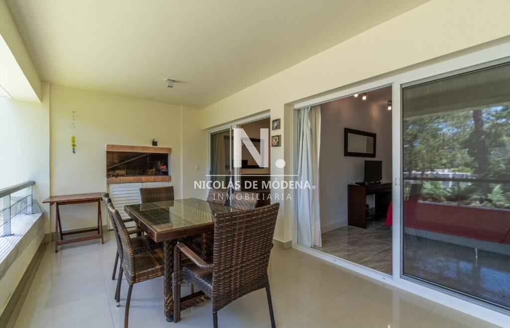 Departamento de 1 dormitorio en venta en complejo