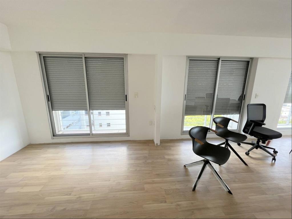 VENTA CON RENTA - OFICINA - CORDON CENTRO