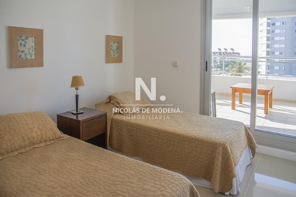 Excelente departamento en venta, 3 dormitroios.