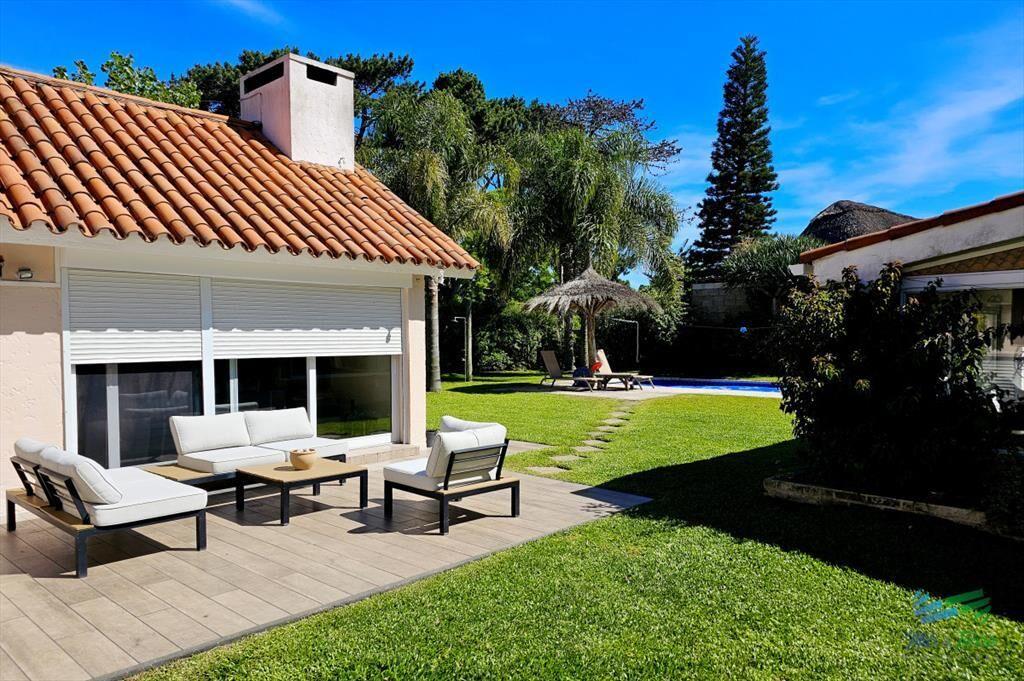 Casa en alquiler de temporada 2026, 4 con piscina