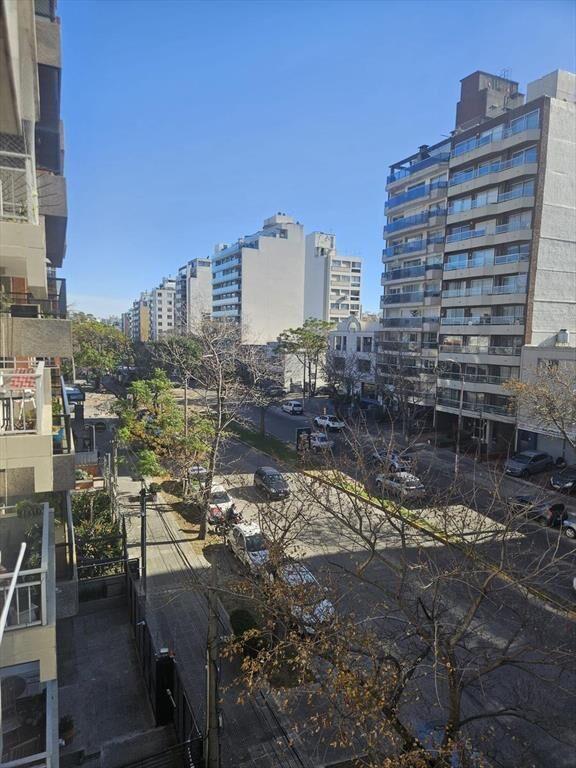 26 y Luis Alberto de Herrera, 78 m2 , 3 dormitorios, 2 baño