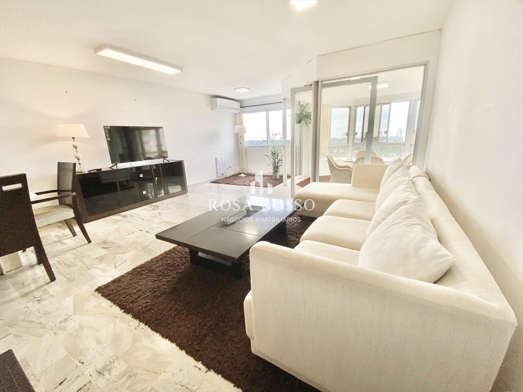 VENTA, Apartamento, 3 dormitorios, Punta del