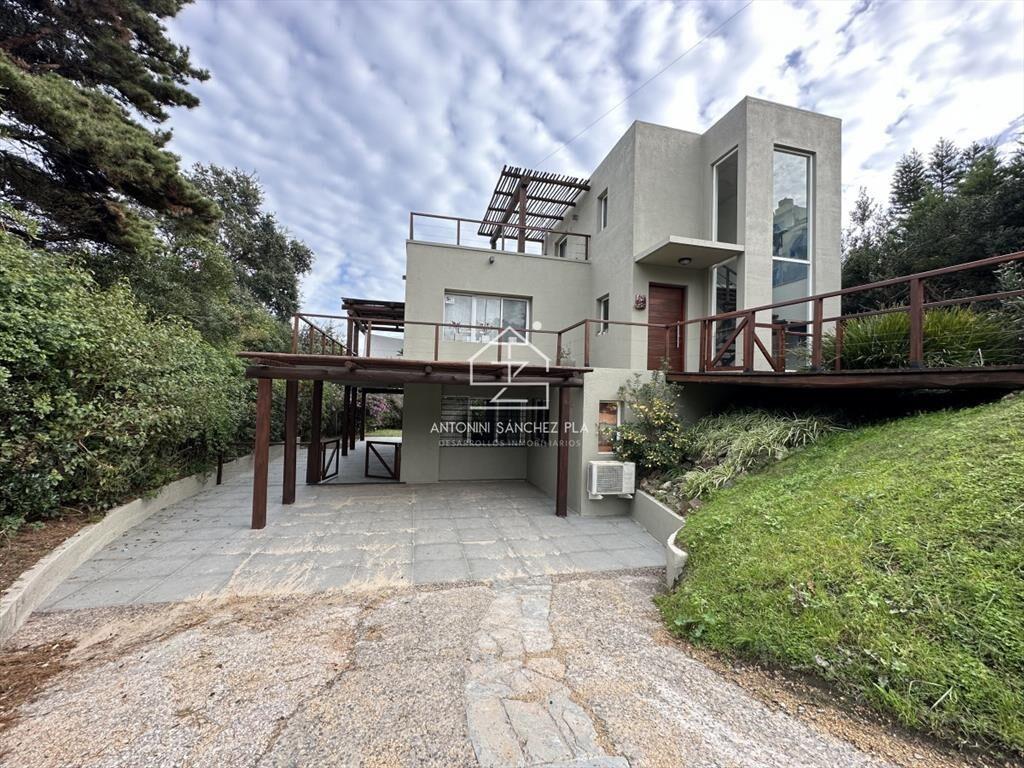 Venta casa con vista al mar. Punta Ballena