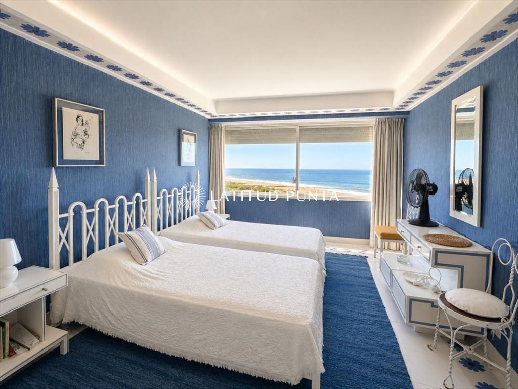 Apartamento en Pez Espada, 4 dormitorios