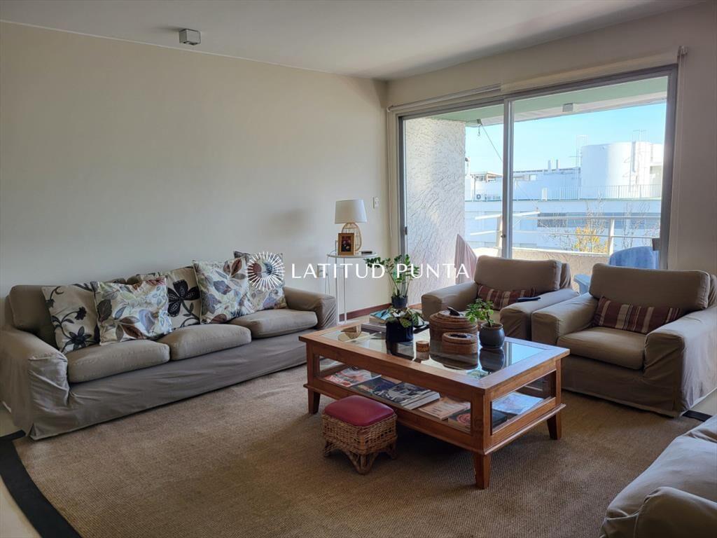 Apartamento de 4 dormitorios en la Península de