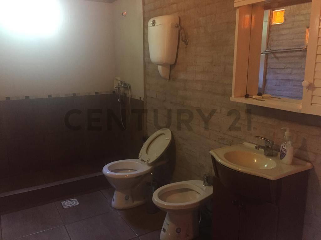 Venta Casa Guazuvirá viejo:2 dormitorios. Barbacoa.5 cuad...