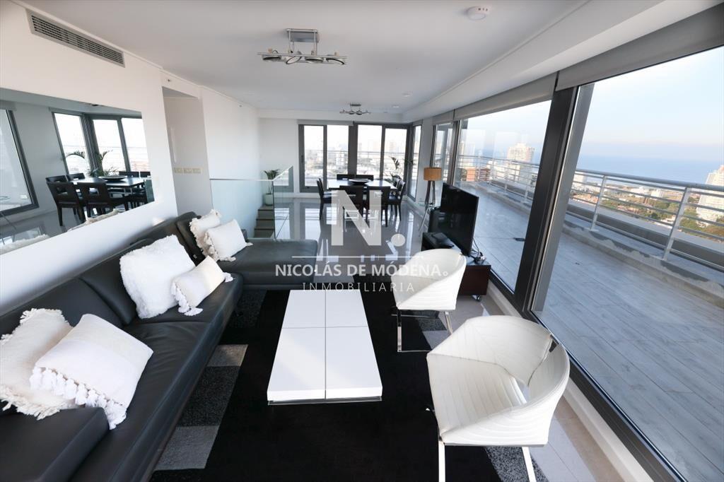 Venta Penthouse Duplex - 3 dormitorios - Mansa -